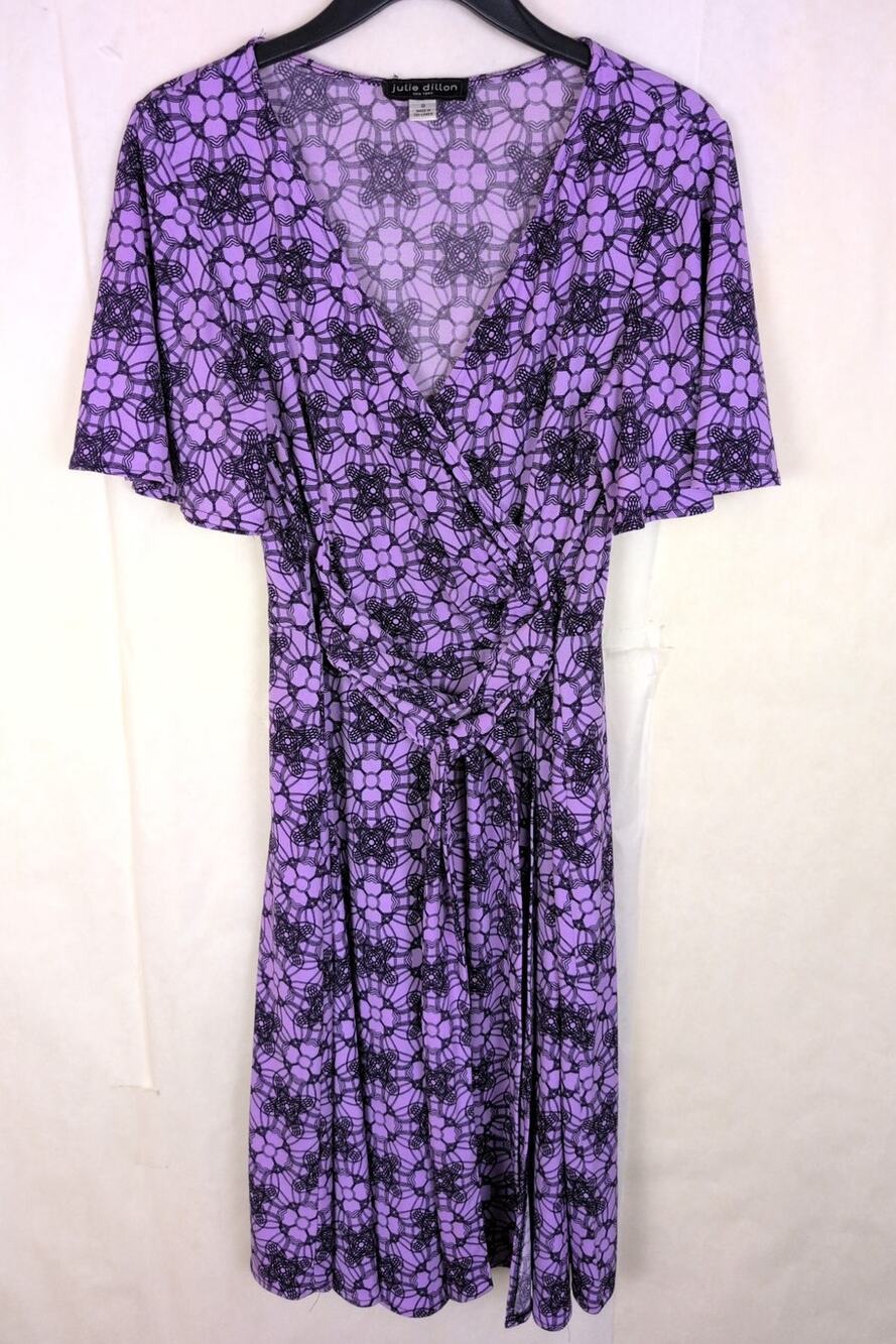 Julie Dillon purple floral true wrap dress Size 8 Boho Classic Artsy Feminine